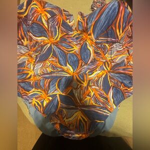 Women's Leafy Palm Print Deep V-Neck High Leg
Cheeky One Piece